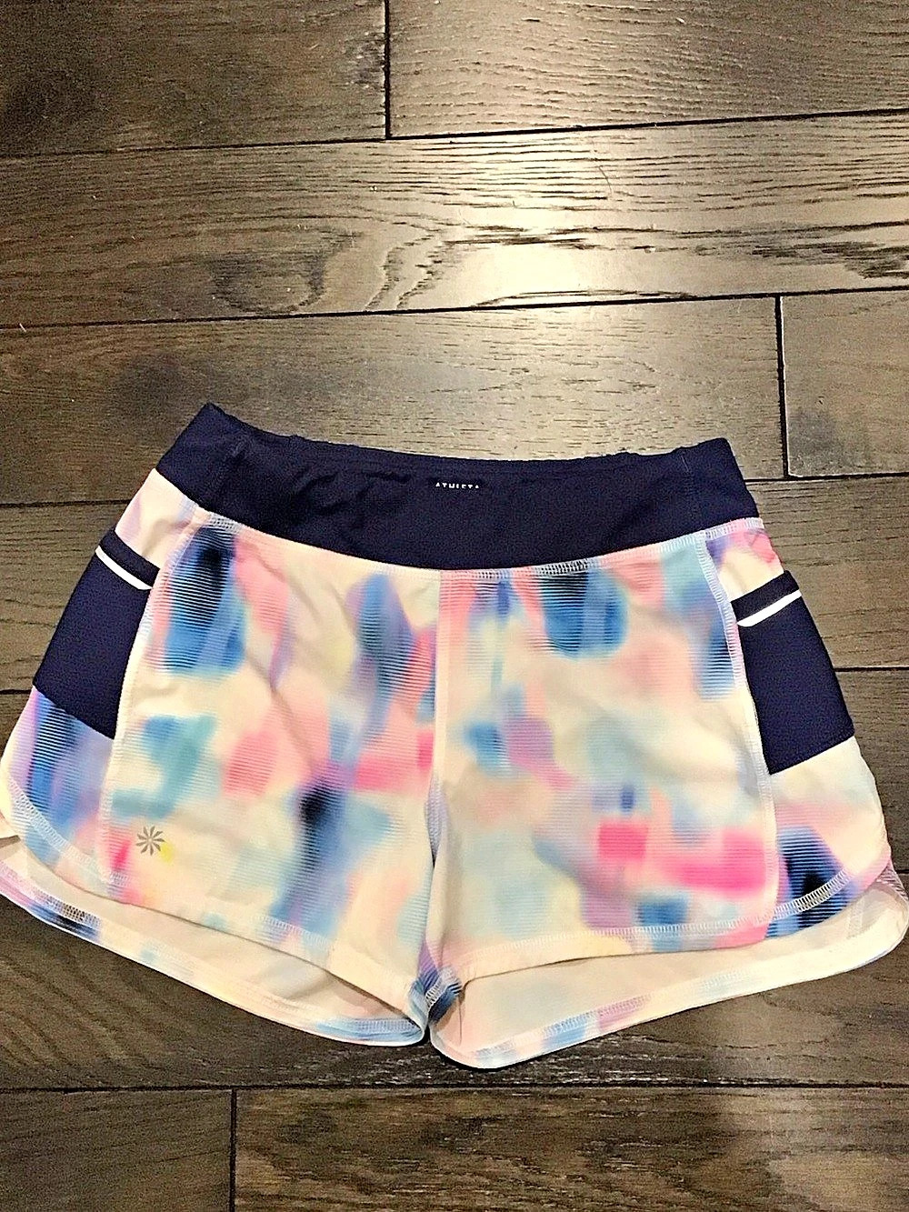 Athleta Girl Girls Tie Dye Athletic Shorts Size L. 12 Yr. Like New